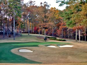 Shoal Creek 15th Approach